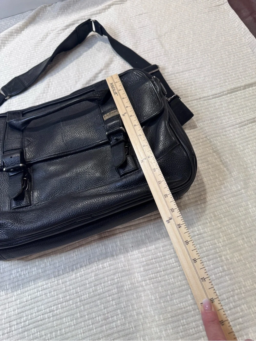 Vintage LL Bean Black Pebbled Leather Laptop Briefcase Messenger Bag Expandable